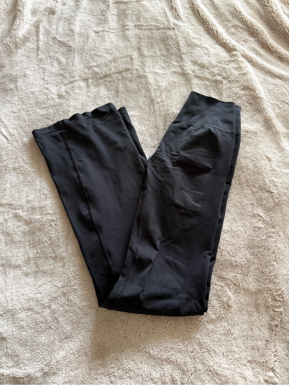 Alphalete amplify scrunch flare pants high waist black S